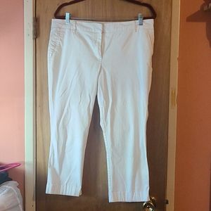 New York & Company Stretch Capris